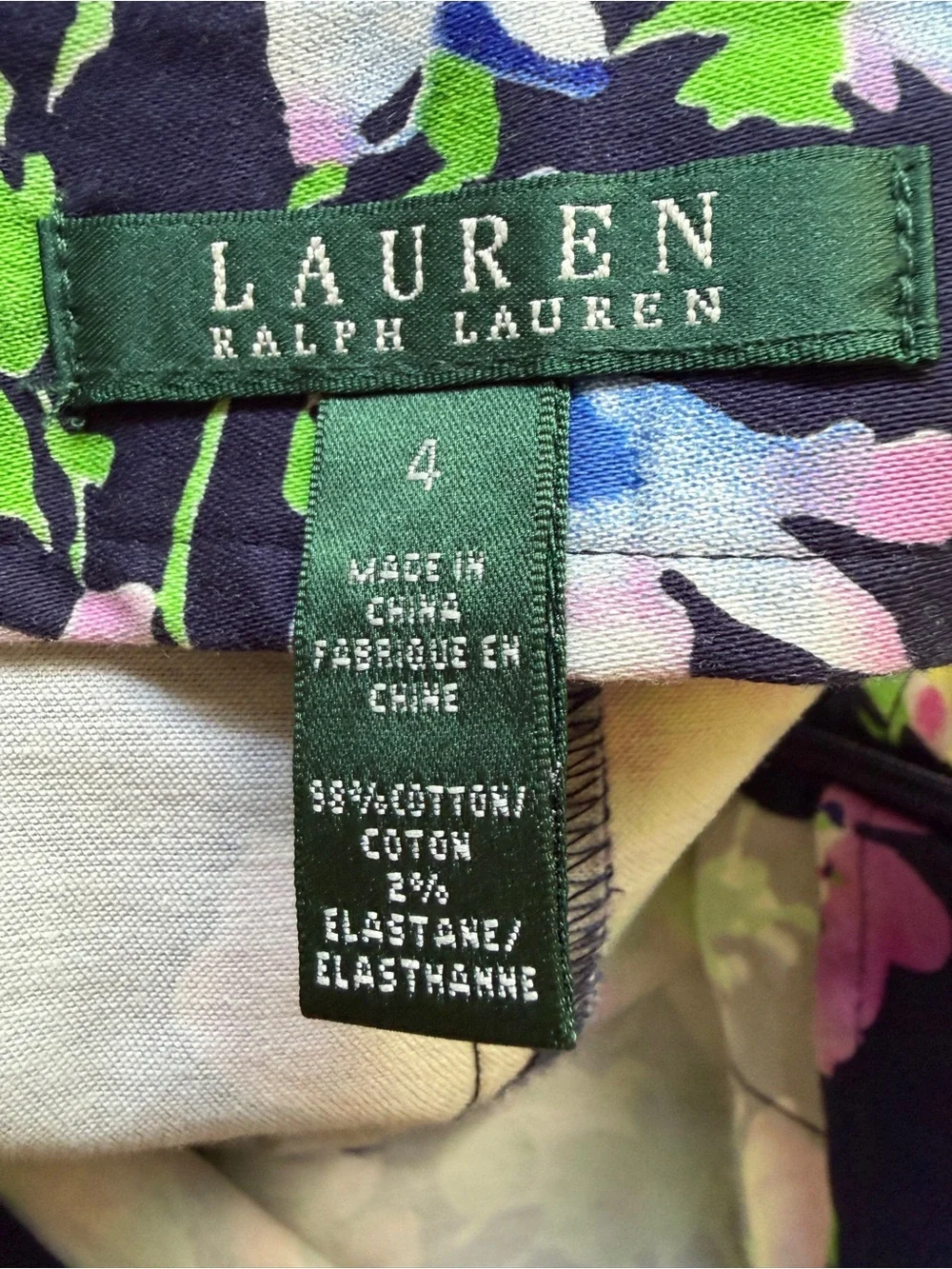 Lauren, Ralph Lauren navy blue floral pencil skirt. Size 4.